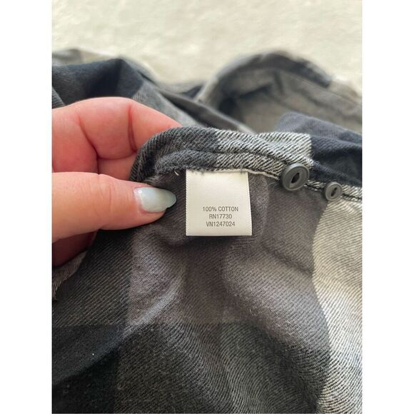 Men’s Mossimo black white and gray casual button-down flannel athletic fit size - Picture 5 of 5